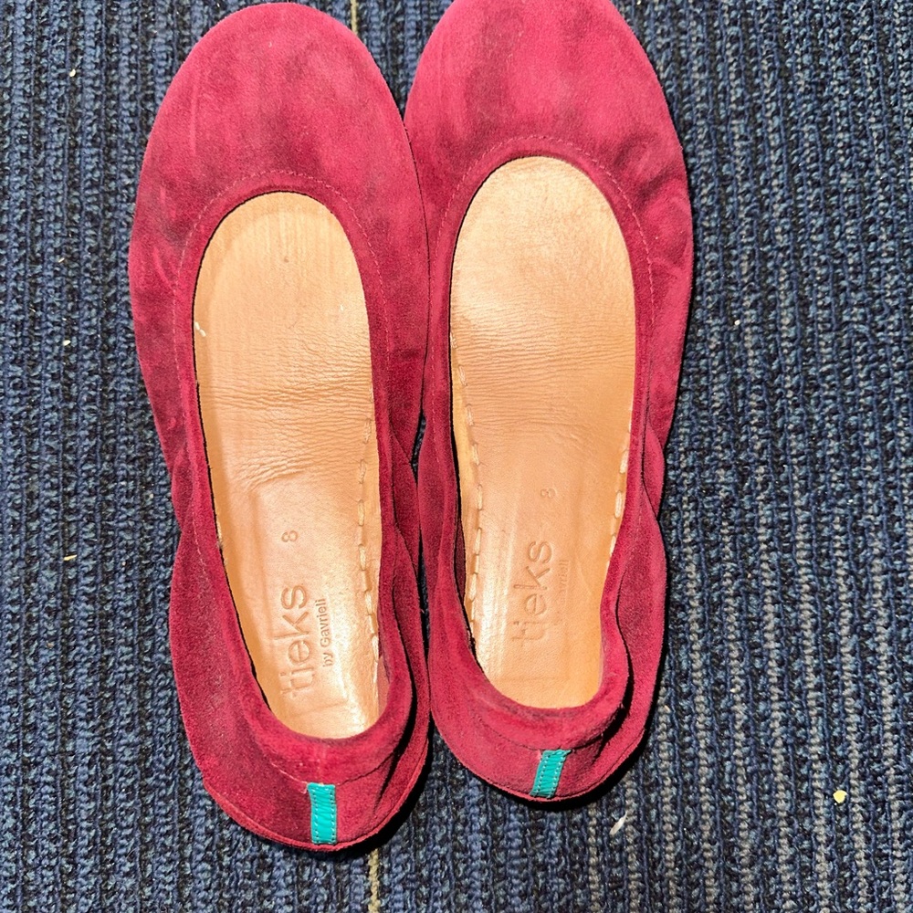 Tieks size 8 rouge.